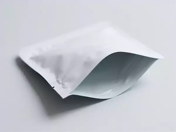 지퍼가 달린 평평한 포장